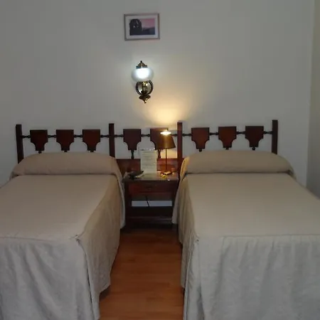 Πανσιόν Coruna Astorga