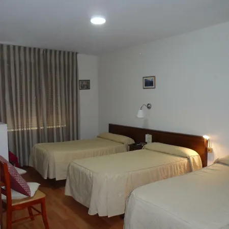 Coruna Πανσιόν Astorga