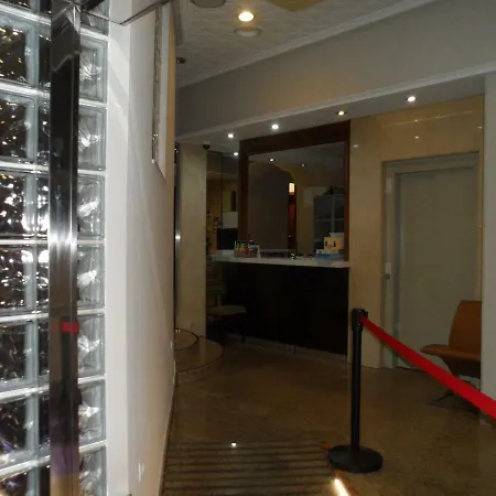 Πανσιόν Coruna